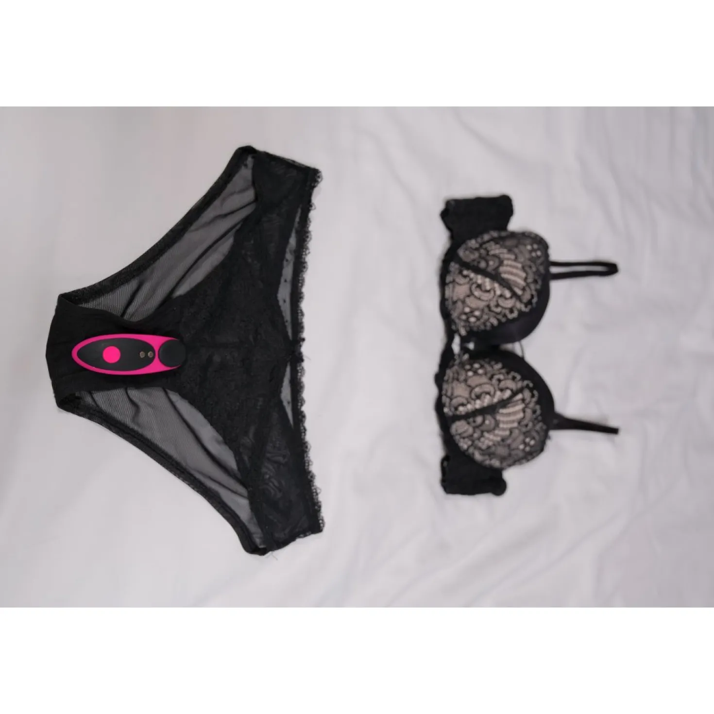 Culotte vibrante connectée Ferri - Rose